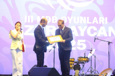 Gəncə 2025-ci il üçün MDB-nin İdman Paytaxtı titulunu təsdiqləyən sertifikatı qəbul edib