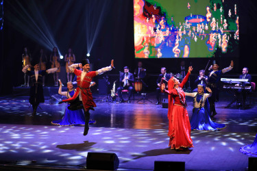 Gəncədə XV “İpək Yolu” Beynəlxalq Musiqi Festivalının bağlanış mərasimi keçirilib