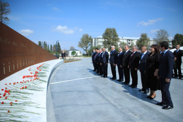 Gəncə Memorial Kompleksi ziyarət olunub