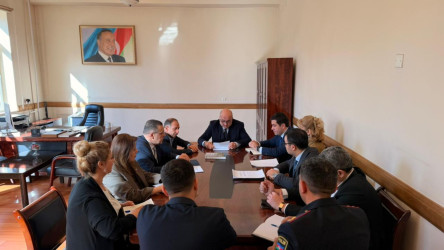 Gəncədə Uşaq hüquqlarının müdafiəsi üzrə komissiyanın növbəti iclası keçirilib