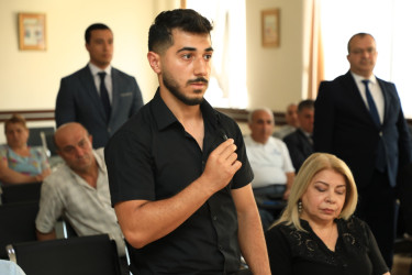 Niyazi Bayramov vətəndaşlarla növbəti dəfə səyyar qəbul keçirib