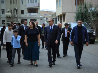 Niyazi Bayramov şəhərin bir sıra ərazilərində görülən abadlıq işlərinə baxış keçirib