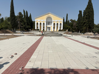 Niyazi Bayramov III MDB Oyunları ərəfəsində aparılan abadlıq işlərinə növbəti dəfə baxış keçirib