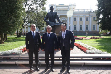 Niyazi Bayramov “Qomel Şəhər Günü” tədbirlərində iştirak edir