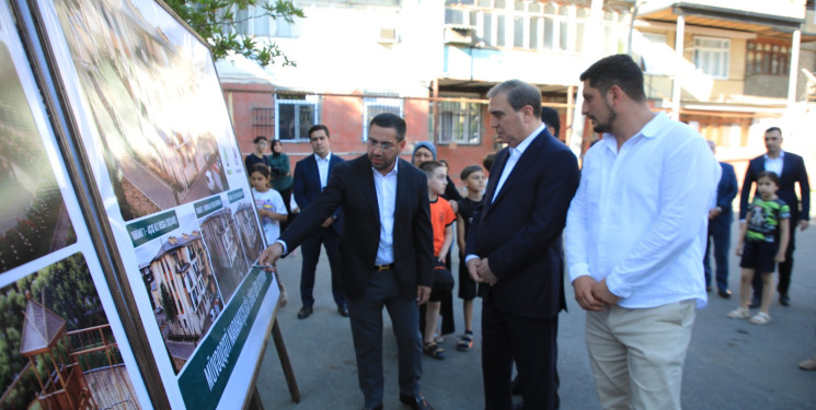 Niyazi Bayramov növbəti “ABAD məhəllə” layihəsi çərçivəsində görülən işlərlə tanış olub
