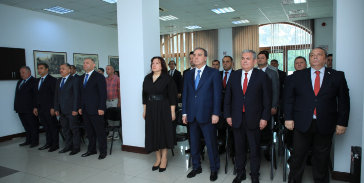 Gəncədə 15 İyul – Demokratiya və Milli Birlik Günü münasibətilə “İradə Bizim Zəfər Bizim" mövzusunda anım tədbiri keçirilib