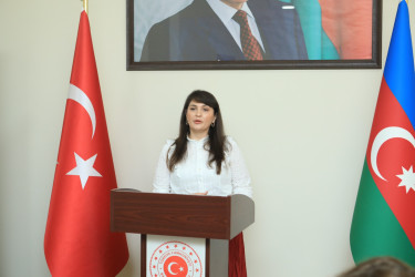 Gəncədə Türkiyədə keçirilən “Milli Ailə Həftəsi” çərçivəsində dəyirmi masa təşkil olunub