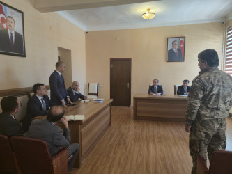 Niyazi Bayramov vətəndaşlarla fərdi görüş keçirib