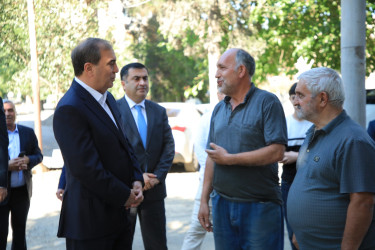 Niyazi Bayramov növbəti “ABAD məhəllə” layihəsi çərçivəsində görülən işlərlə tanış olub