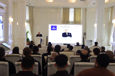 Gəncədə “Heydər Əliyev: dəyərlərimizin xilaskarı” mövzusunda tədbir keçirilib
