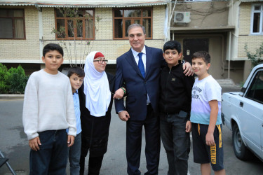 Niyazi Bayramov şəhərin bir sıra ərazilərində görülən abadlıq işlərinə baxış keçirib