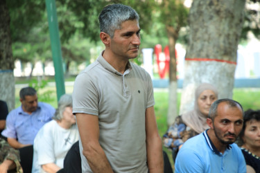 Gəncə Şəhər İcra Hakimiyyətinin başçısı Niyazi Bayramov növbəti dəfə sakinlərlə səyyar görüş keçirib