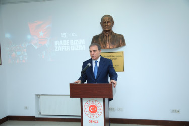 Gəncədə 15 İyul – Demokratiya və Milli Birlik Günü münasibətilə “İradə Bizim Zəfər Bizim" mövzusunda anım tədbiri keçirilib