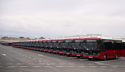 Prezident İlham Əliyev “BakuBus” MMC-nin Gəncə Avtoparkının açılışında iştirak edib