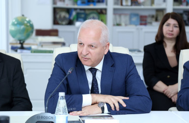 Azərbaycan Milli Elmlər Akademiyasında “Gəncə xanlığı: sikkə zərbi və pul dövriyyəsi” kitabının təqdimatı keçirilib