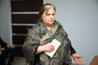 Niyazi Bayramov Gəncə Peşə Hazırlığı Mərkəzində vətəndaşlarla görüşüb