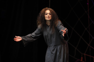 Gəncə Dövlət Dram Teatrında “Pəri Cadu” tamaşasının premyerası keçirilib