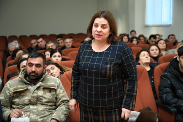 Niyazi Bayramov sakinlərlə növbəti səyyar görüşünü keçirib