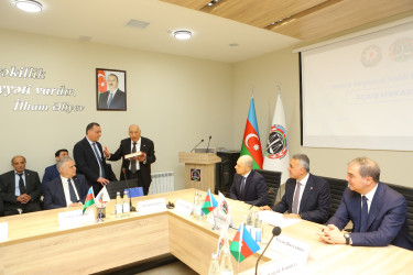Gəncə Regional Vəkil Bürosunun yeni inzibati binasının açılış mərasimi keçirilib