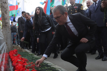 Gəncənin raket atəşinə tutulmasının üçüncü ildönümü ilə əlaqədar olaraq yürüş keçirilib