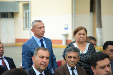 Niyazi Bayramov növbəti dəfə sakinlərlə görüşüb