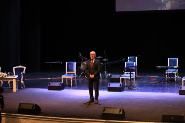 Gəncədə Xalq artisti Mənsum İbrahimovun 65 illik yubileyi münasibətilə yaradıcılıq gecəsi keçirilib