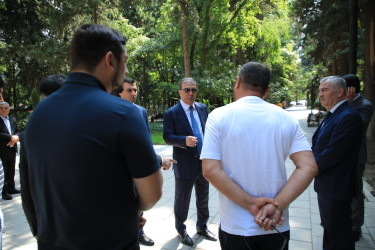 Niyazi Bayramov şəhərdə aparılan abadlıq işlərinə mütəmadi baxış keçirir