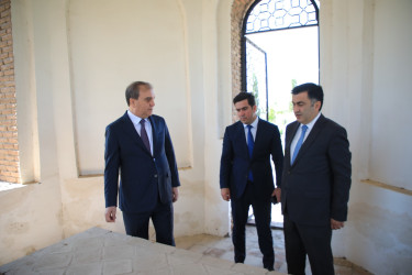Comərd Qəssab türbəsinin ətrafında abadlıq işləri görülüb