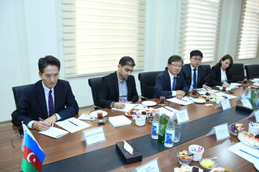 Koreya Respublikasının ölkəmizdəki səfiri ADAU-da olub